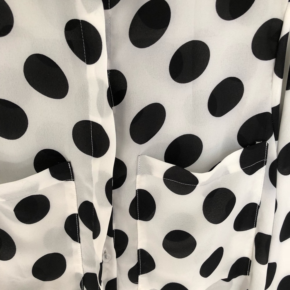 LF button down - Picture 2 of 3